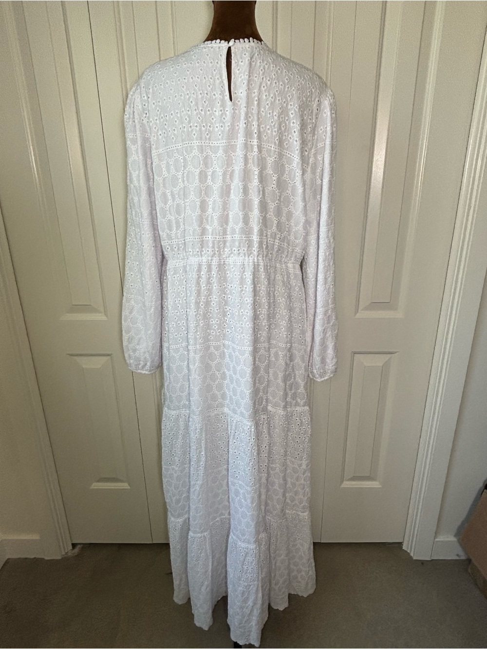 The White | Sunny White Eyelet Temple Maxi Dress XL - Picture 13 of 16